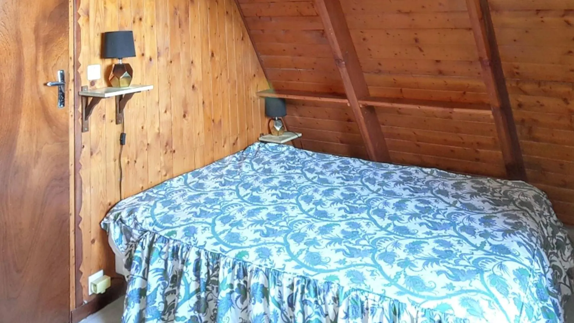 Chalet Authentique A Saint-Lary-Soulan Avec Vue Sur La Montagne